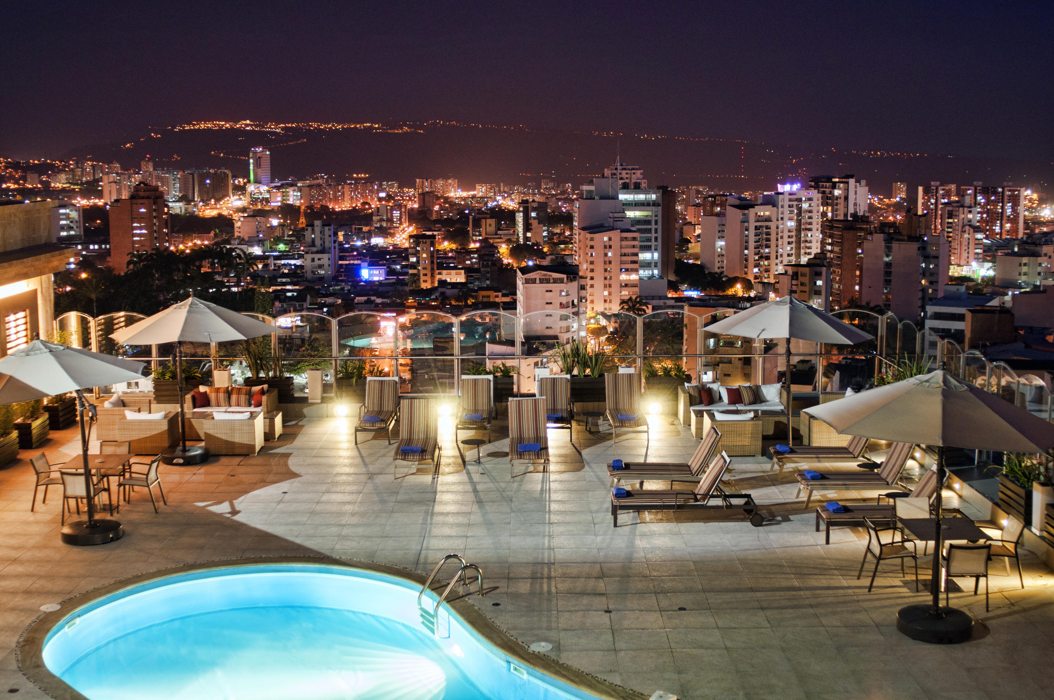 Hotel Dann Carlton Bucaramanga Dış mekan fotoğraf View of the city from the hotel